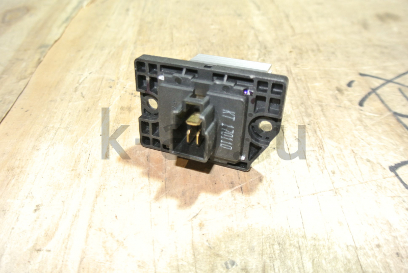картинка Реостат отопителя - Geely Emgrand X7 (1017016543) от магазина Китай-Авто
