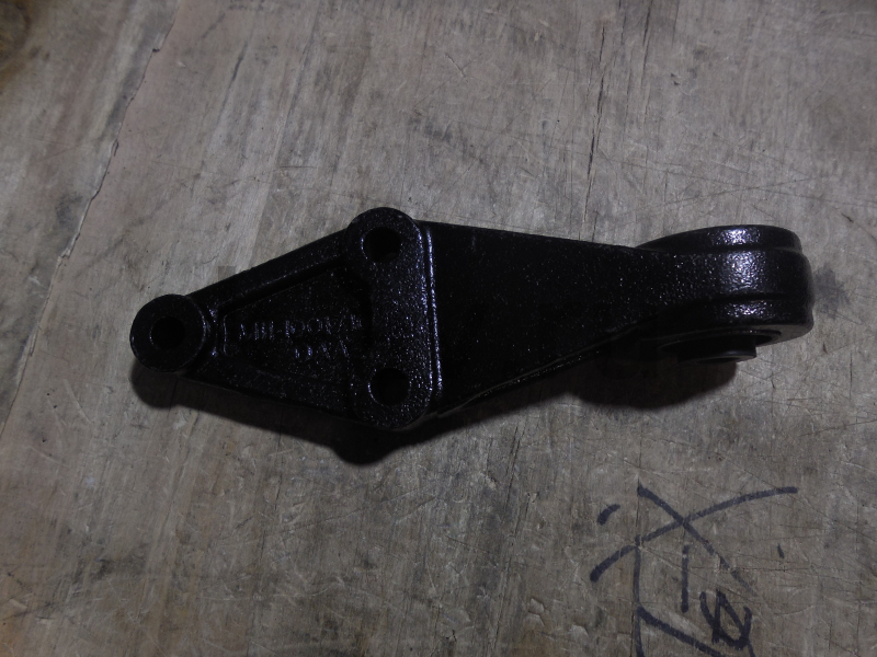 картинка Подушка (опора) двигателя задняя (верхняя) - Chery M11, M12 (M11-1001710) от магазина Китай-Авто