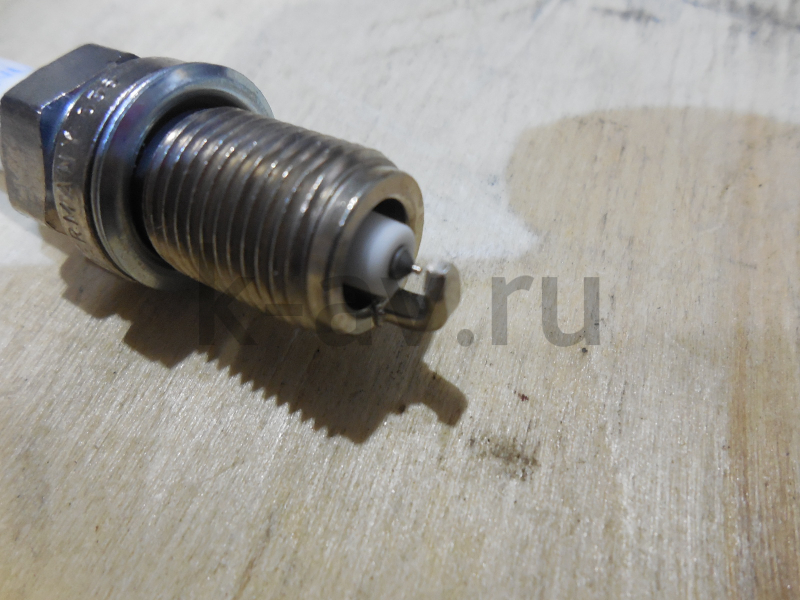 картинка Свеча зажигания дв.4G63T (platina) - Hover H3 New (SMW251436N) от магазина Китай-Авто