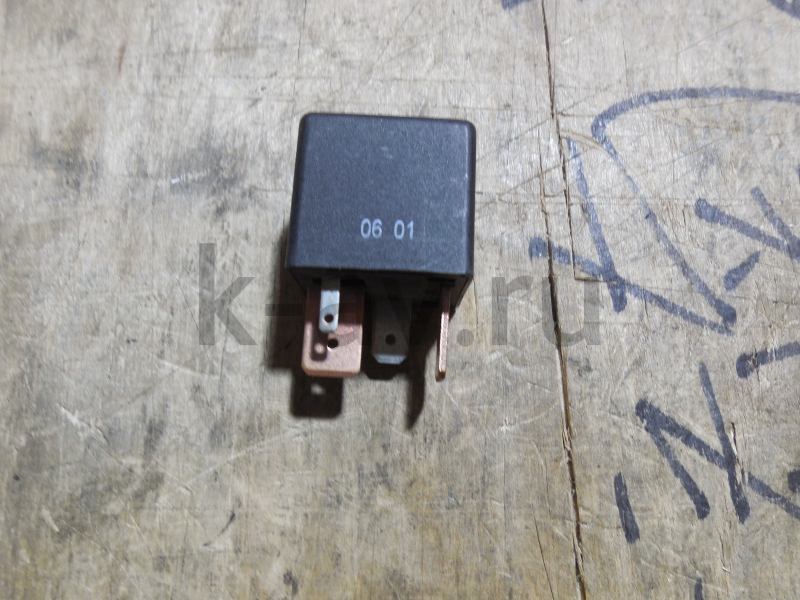 картинка Реле зарядки - Chery Amulet, Tiggo 2.4 (A11-3735021) от магазина Китай-Авто