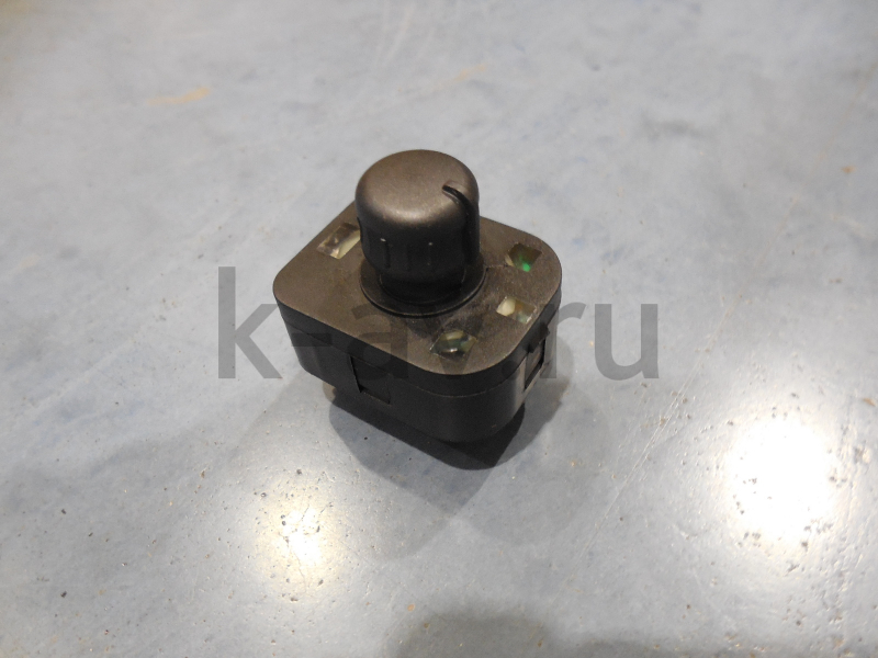 картинка Блок управления зеркалами (круглый) - Chery Tiggo, Fora (A21-8202570) от магазина Китай-Авто