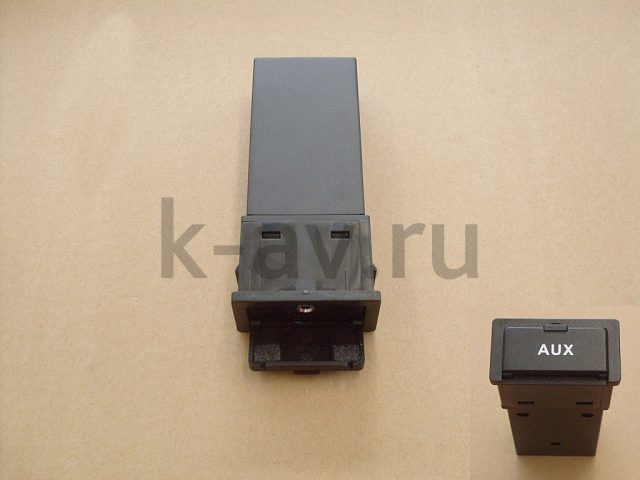 картинка РАЗЪЕМ AUX COOLBEAR (7901340-Y08) от магазина Китай-Авто