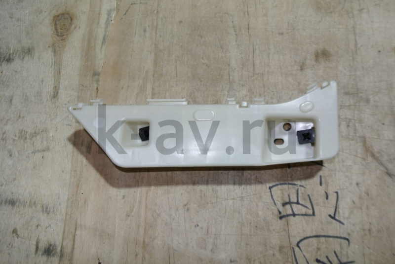 картинка Кронштейн переднего бампера правый - Geely Emgrand EC7 New (1018062283) от магазина Китай-Авто