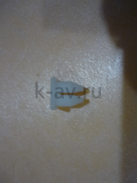 картинка Клипса крепления противотуманной фары - Hover H3 New (4116111-P24A) от магазина Китай-Авто