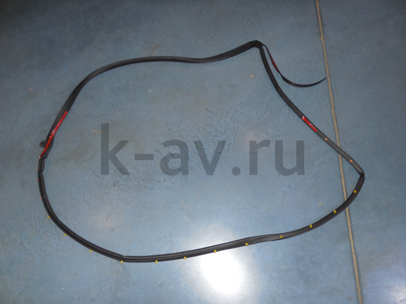 картинка Уплотнитель задней правой двери - Geely Emgrand EC7 (sedan) (1068002145) от магазина Китай-Авто