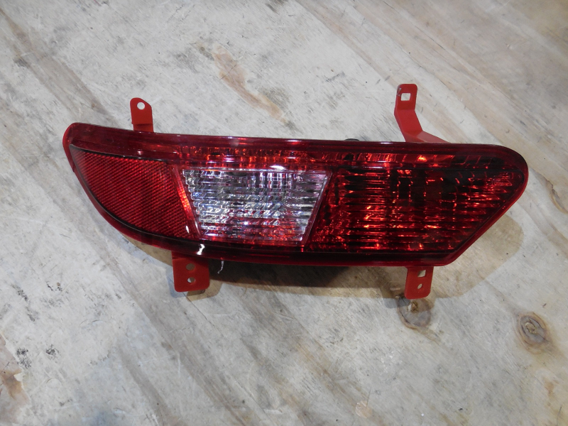 картинка Фонарь противотуманный задний правый (седан) - Geely Emgrand EC7 New (1067004889) от магазина Китай-Авто