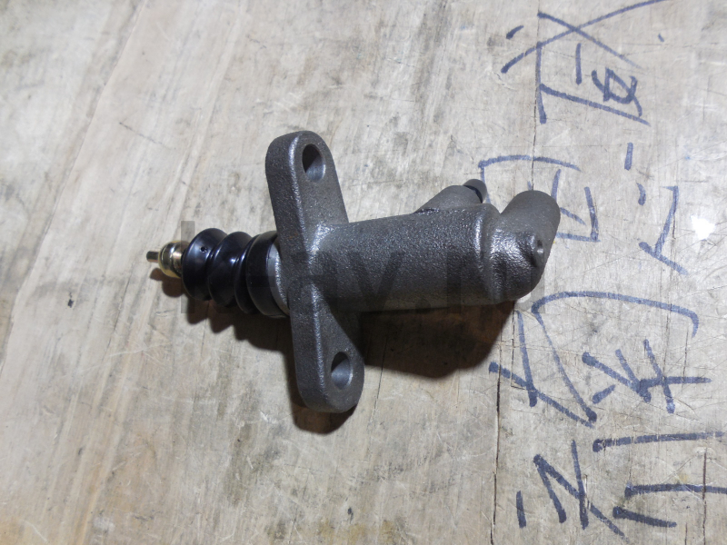 картинка Цилиндр сцепления рабочий (4G63T) - Hover H3 New Turbo (ZM015A-1601020-5D) от магазина Китай-Авто